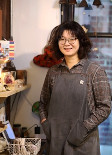 이윤경 사진